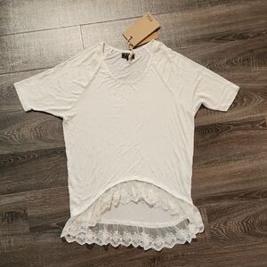 POL Lace Trim High Low Hem Tee